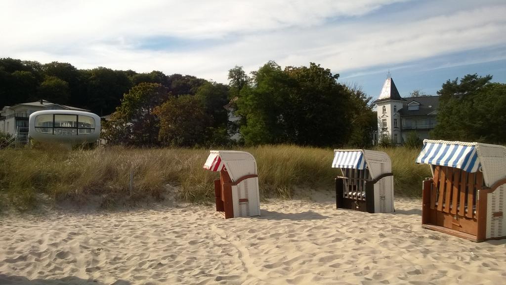 Ruhige Fewo Mit Strandkorb, Villa Stranddistel, 宾茨 外观 照片